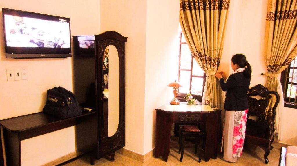 Binh Minh Sunrise Hue Hotel Bilik gambar
