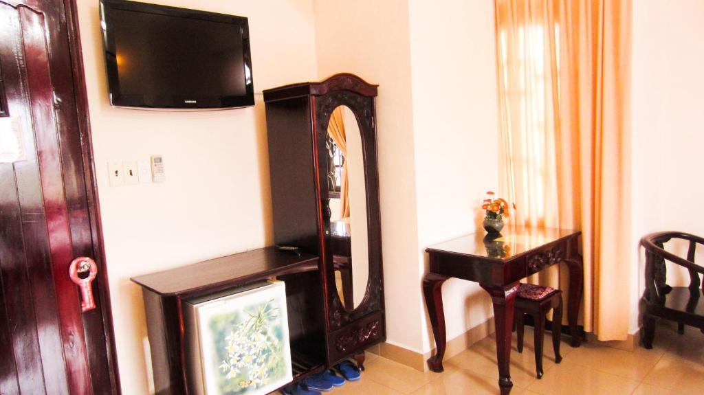 Binh Minh Sunrise Hue Hotel Bilik gambar